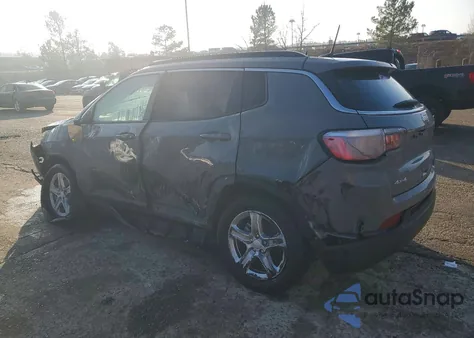 2024 Jeep Compass Latitude z USA, uszkodzony, nr VIN 3C4NJDBN1RT576943